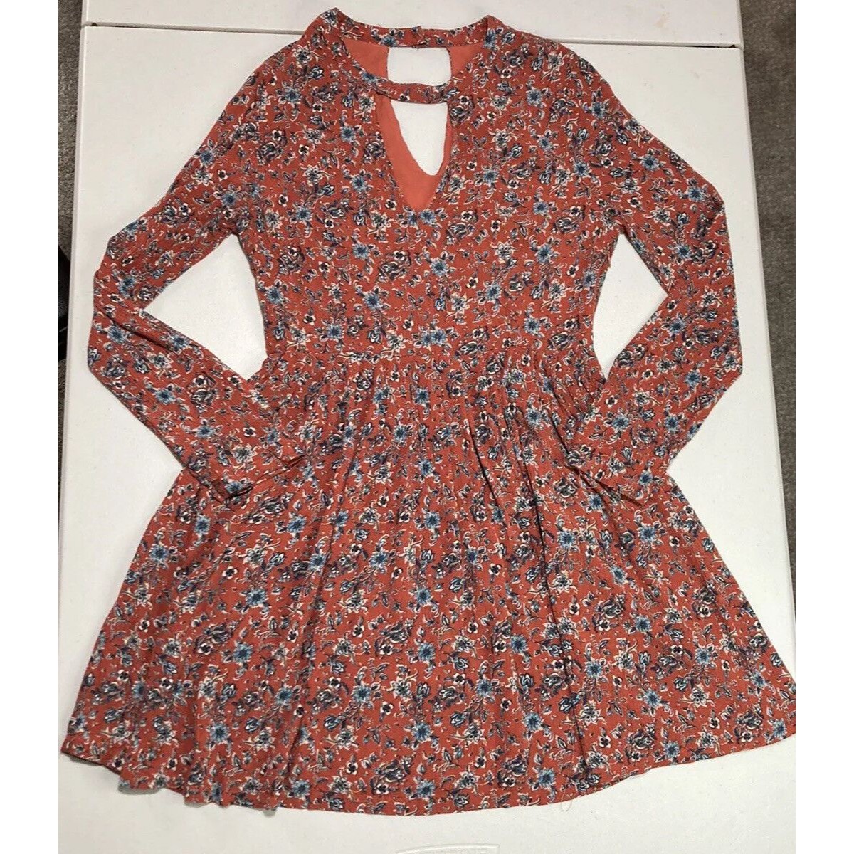 Nectar Clothing Red Floral Long Sleeve Midi Dress Size Small Euc — image 8 of 8